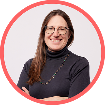 Image of Jennifer Campbell, CSO of Matterworks within a circle with a pink border